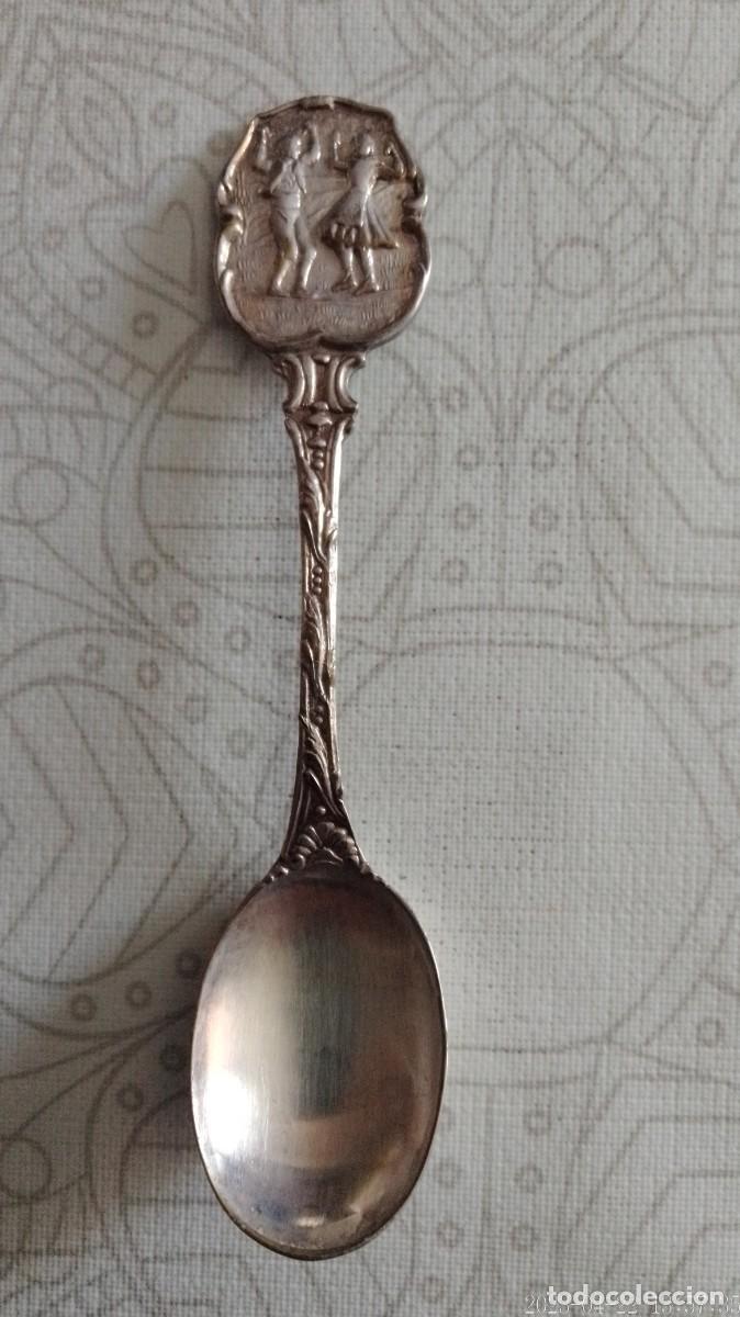 Antig&uuml;edades: Cucharila de metal