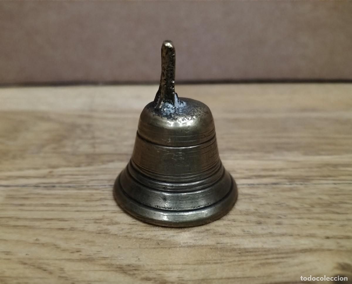 Antig&uuml;edades: ANTIGUA CAMPANA DE BRONCE - Foto 1