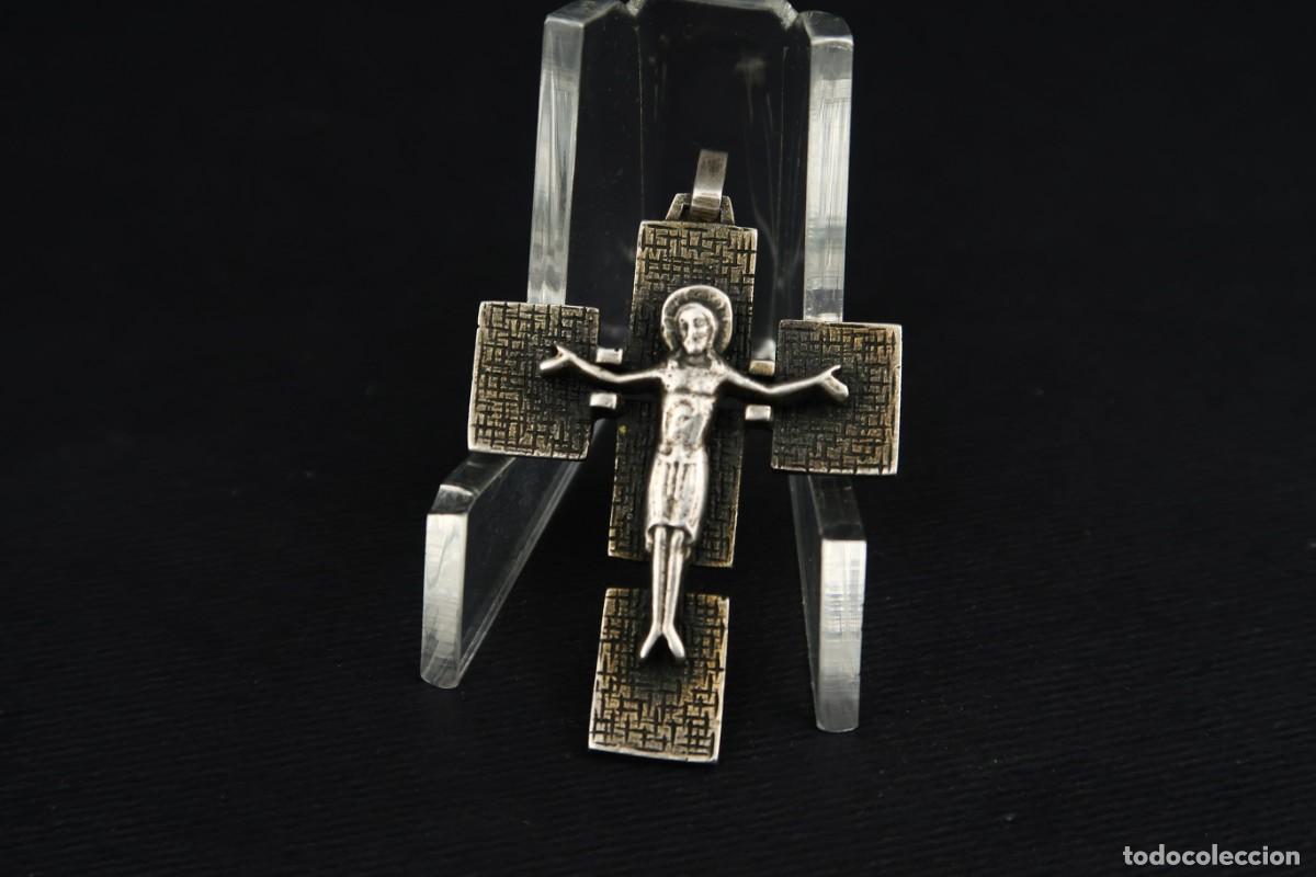 Antig&uuml;edades: Antiguo Crucifijo de Plata - Foto 1