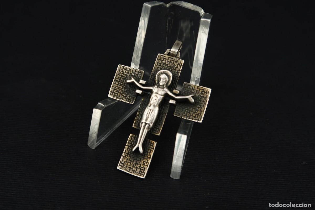 Antig&uuml;edades: Antiguo Crucifijo de Plata - Foto 2