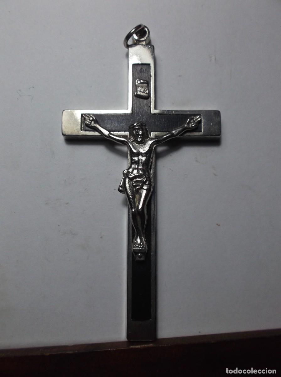 Antig&uuml;edades: CRUZ CON CRUCIFICADO. - Foto 1