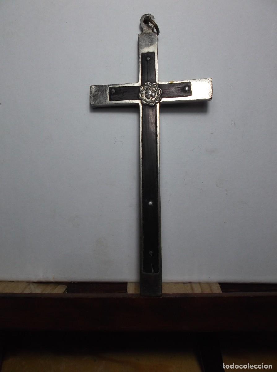 Antig&uuml;edades: CRUZ SIN CRUCIFICADO. - Foto 2