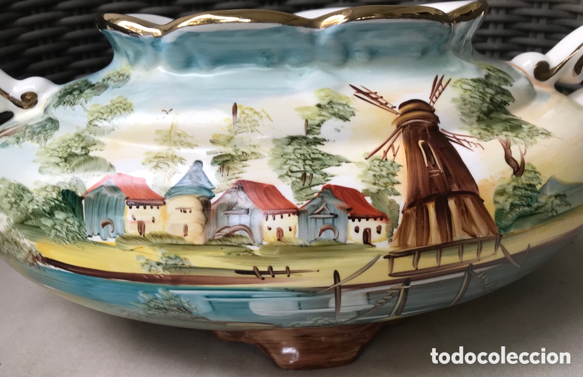 Antig&uuml;edades: Sopera vintage pintada a mano - Foto 2