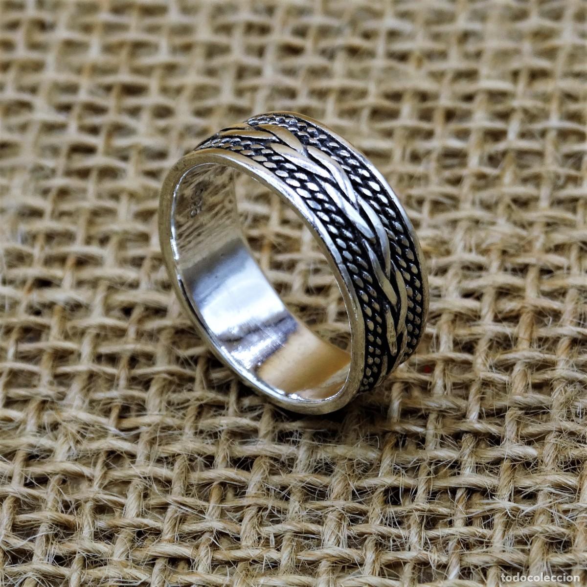 Antig&uuml;edades: Anillo de dise&ntilde;o plata 925 - Foto 1