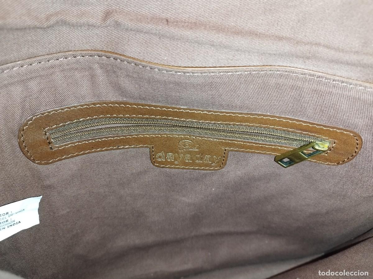 Antig&uuml;edades: Bolso piel de vaca vintage - Foto 2