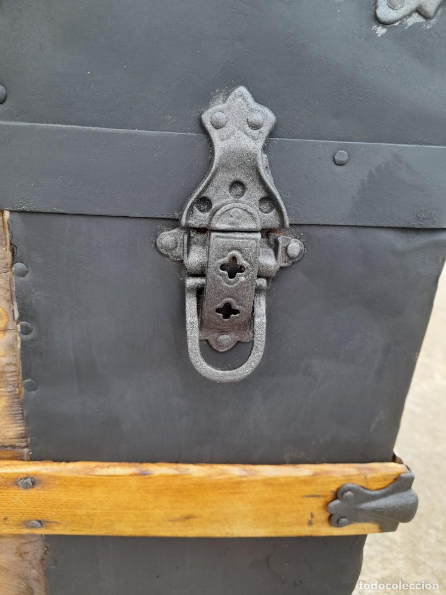 Antig&uuml;edades: Mueble baul arca de madera restaurado - Foto 3