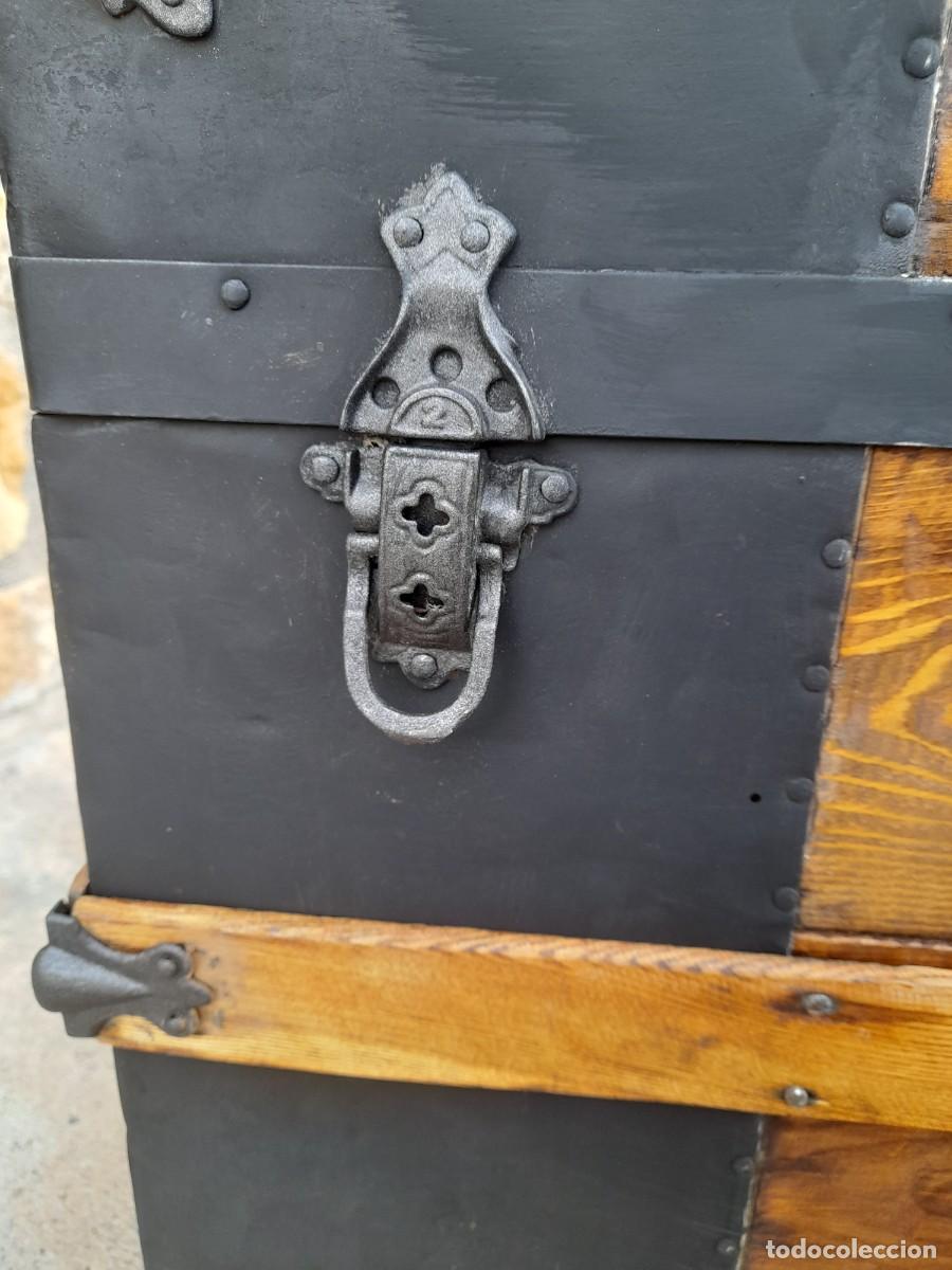 Antig&uuml;edades: Mueble baul arca de madera restaurado - Foto 4