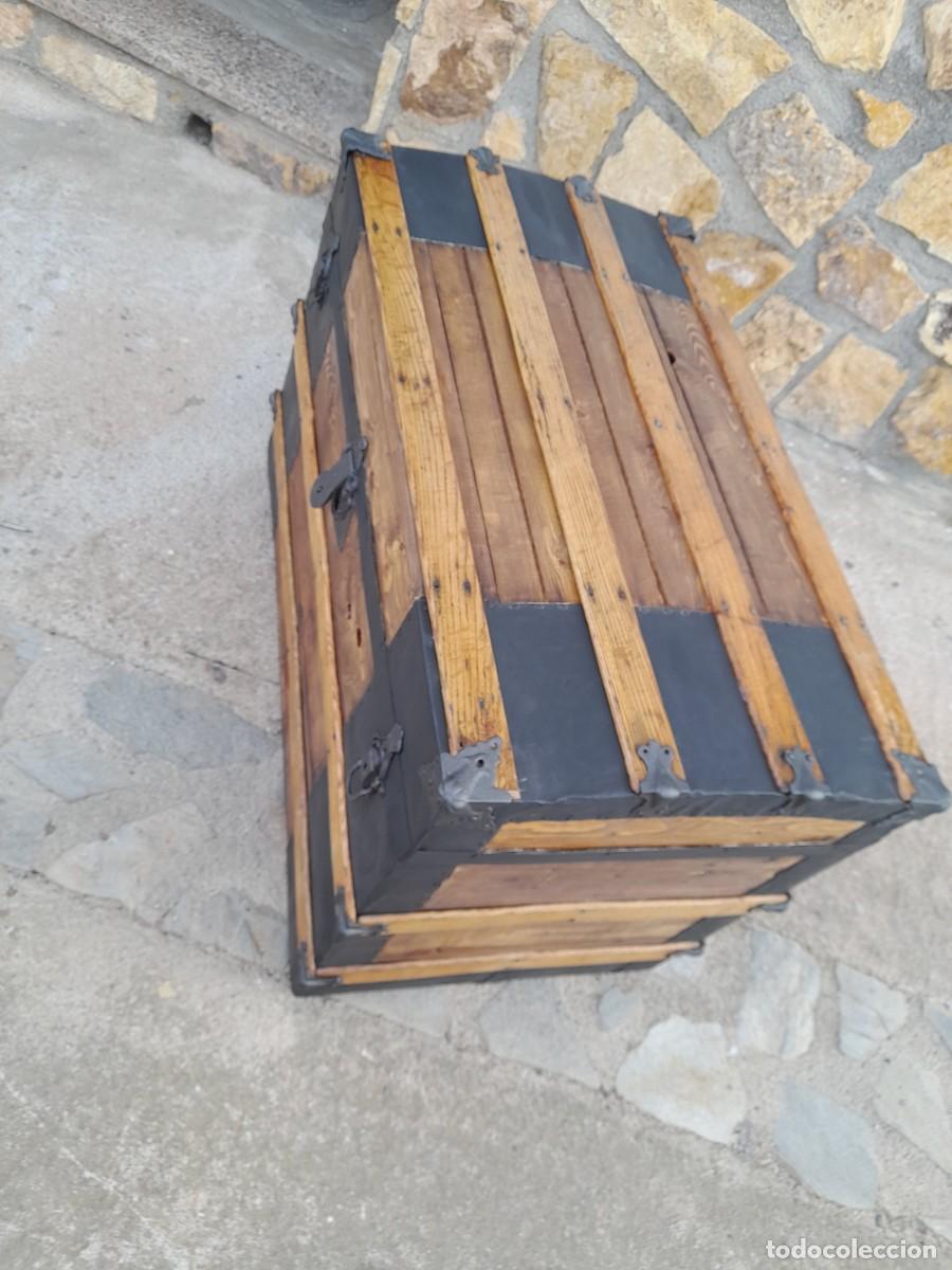 Antig&uuml;edades: Mueble baul arca de madera restaurado - Foto 6