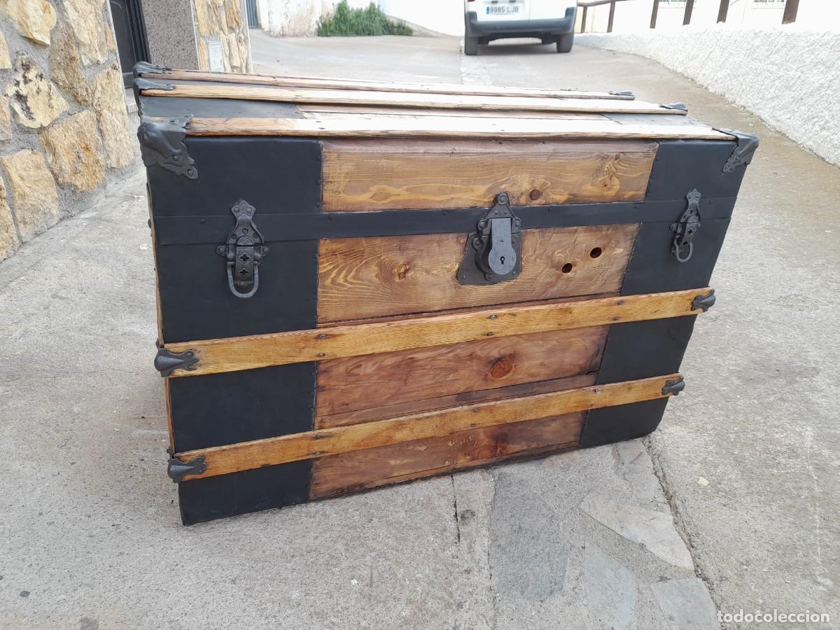Antig&uuml;edades: Mueble baul arca de madera restaurado - Foto 8