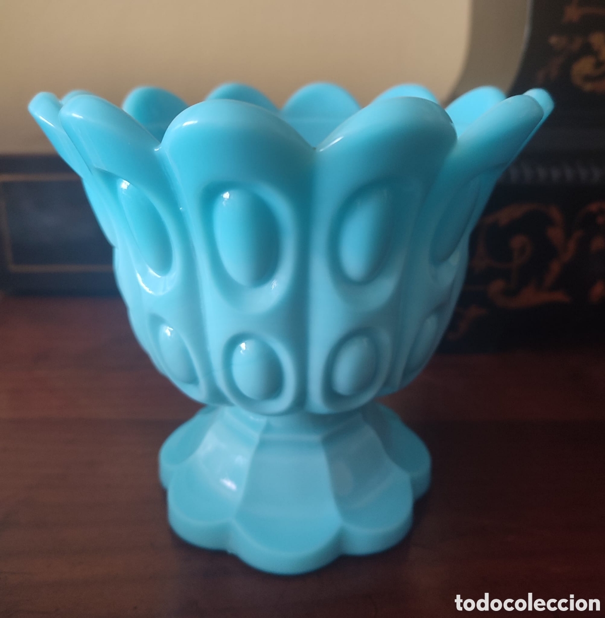 Antig&uuml;edades: Bombonera de opalina azul. - Foto 4