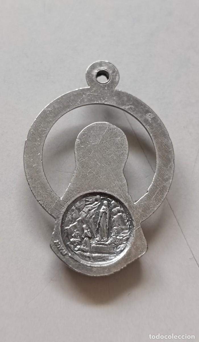 Antig&uuml;edades: MEDAILLE SAINTE VIERGE LOURDES - Foto 2
