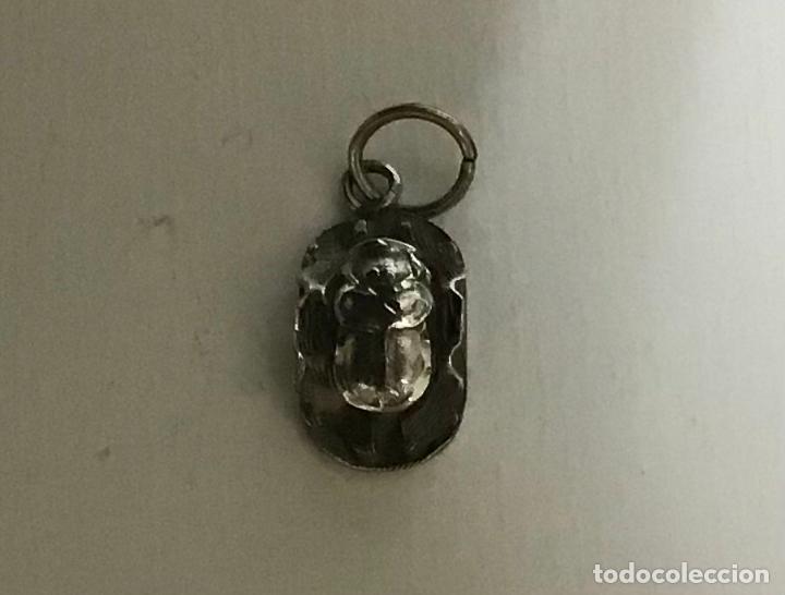 Antig&uuml;edades: ESCARABAJO EGIPCIO DE PLATA - Foto 1