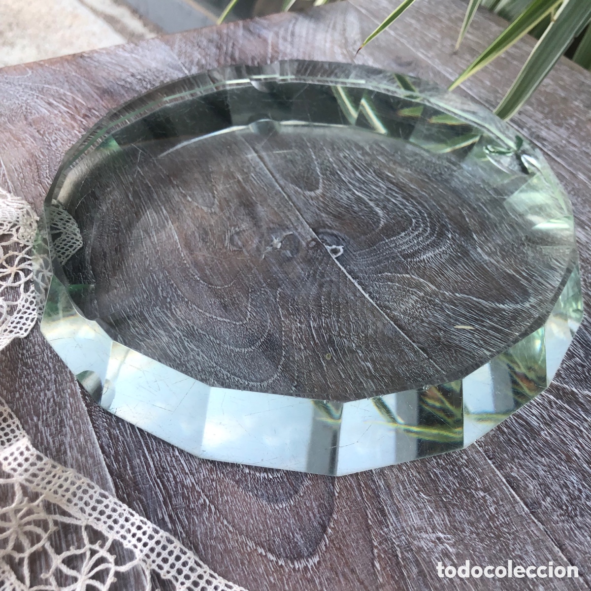 Antig&uuml;edades: ANTIGUO CENICERO GRANDE DE CRISTAL 19,5 x 2,5 cm