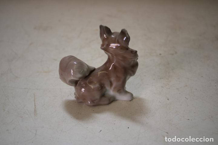 Antig&uuml;edades: perrito mariposa de lladr&oacute; - Foto 2