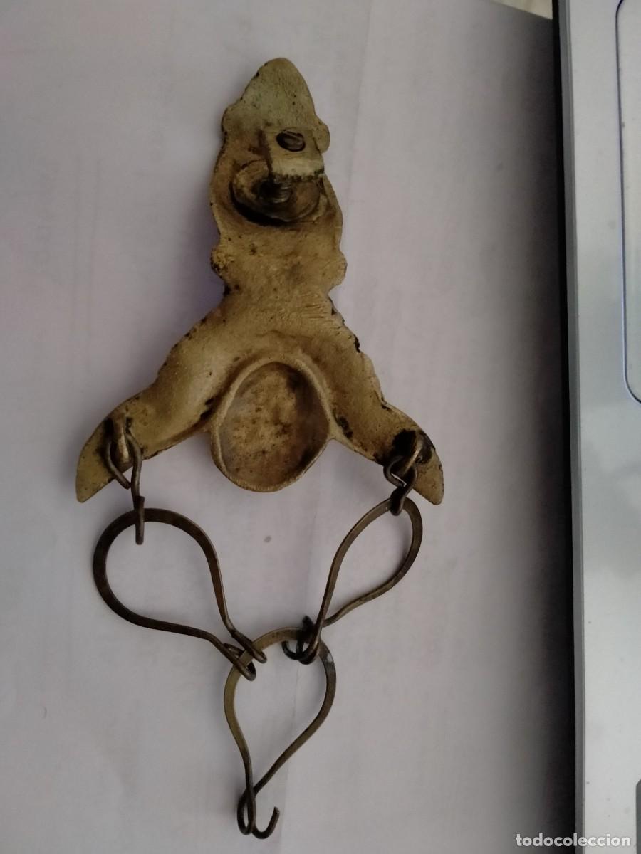 Antig&uuml;edades: figura antigua aplique de bronce - Foto 2