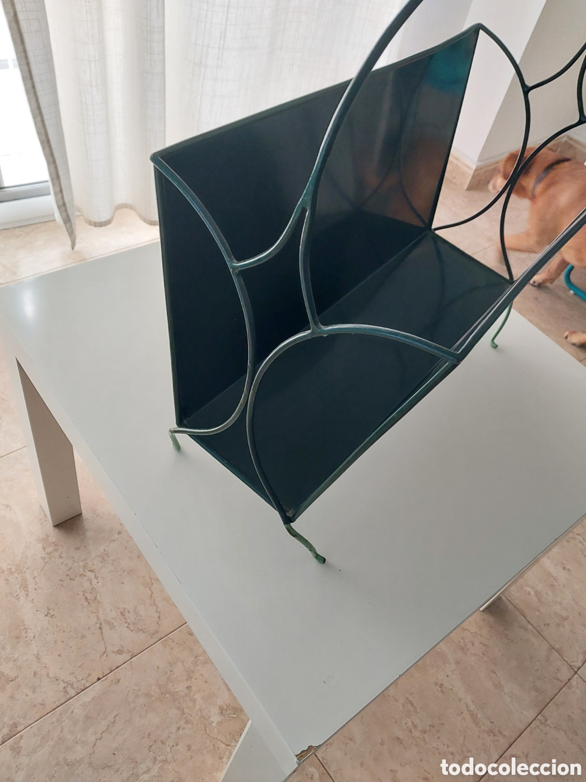 Antiguidades: Revistero antiguo