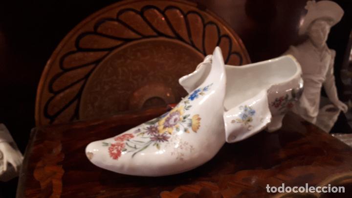 Antig&uuml;edades: Zapato de porcelana. - Foto 10