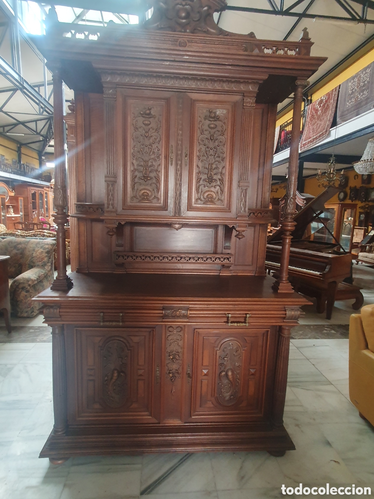 Antig&uuml;edades: Aparador - Foto 1