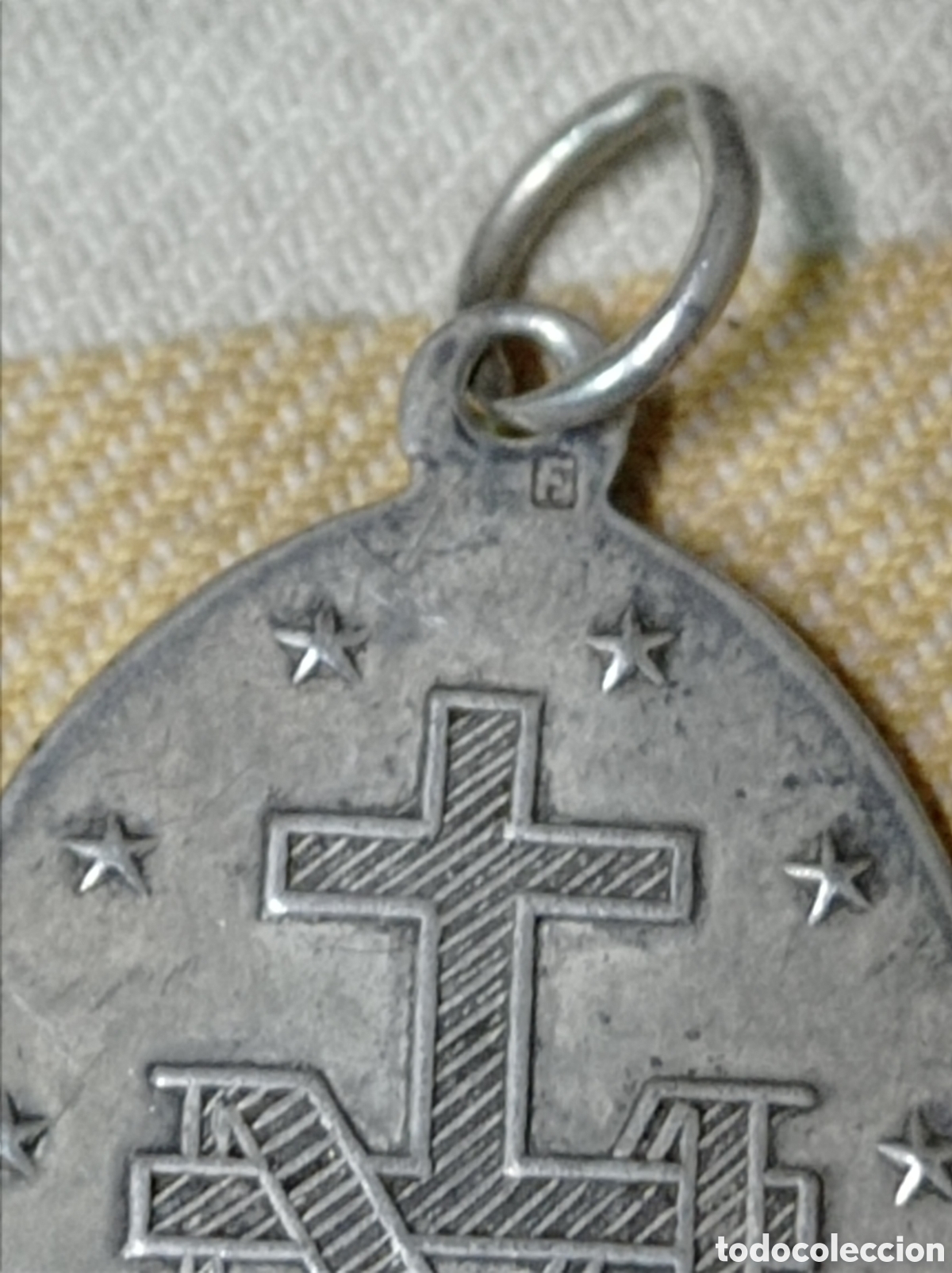 Antig&uuml;edades: Antigua medalla de la Virgen - Foto 3