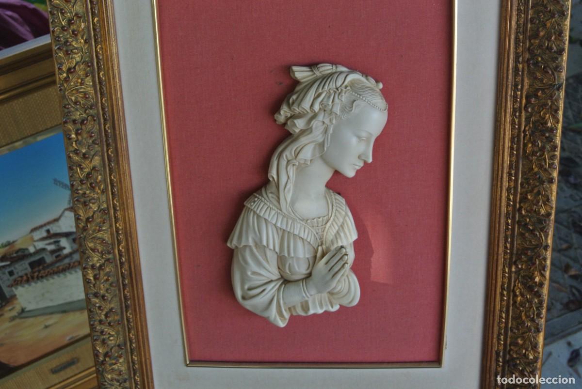 Antig&uuml;edades: CUADRO CON IMAGEN RELIGIOSA EN RELIEVE - Foto 3