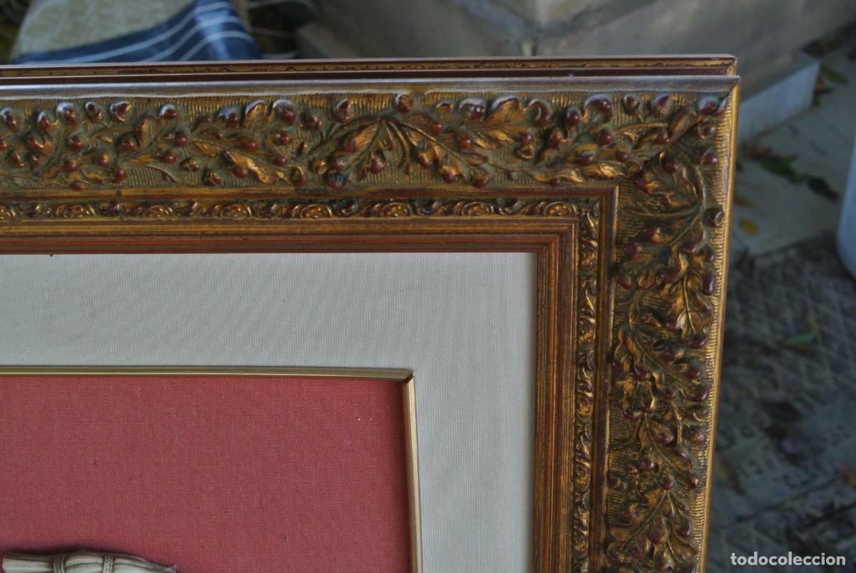 Antig&uuml;edades: CUADRO CON IMAGEN RELIGIOSA EN RELIEVE - Foto 4