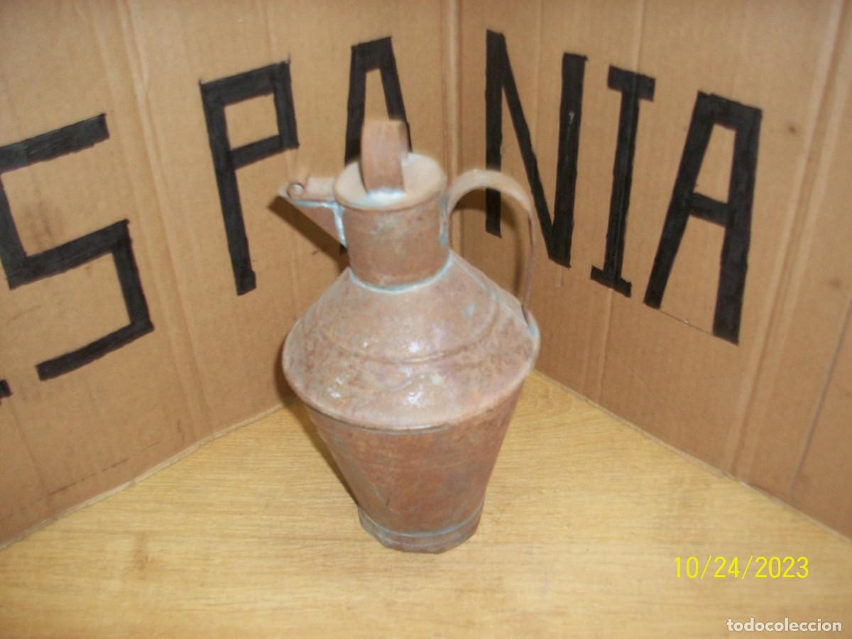 Antig&uuml;edades: ANTIGUA ACEITERA DE HOJALATA - Foto 3