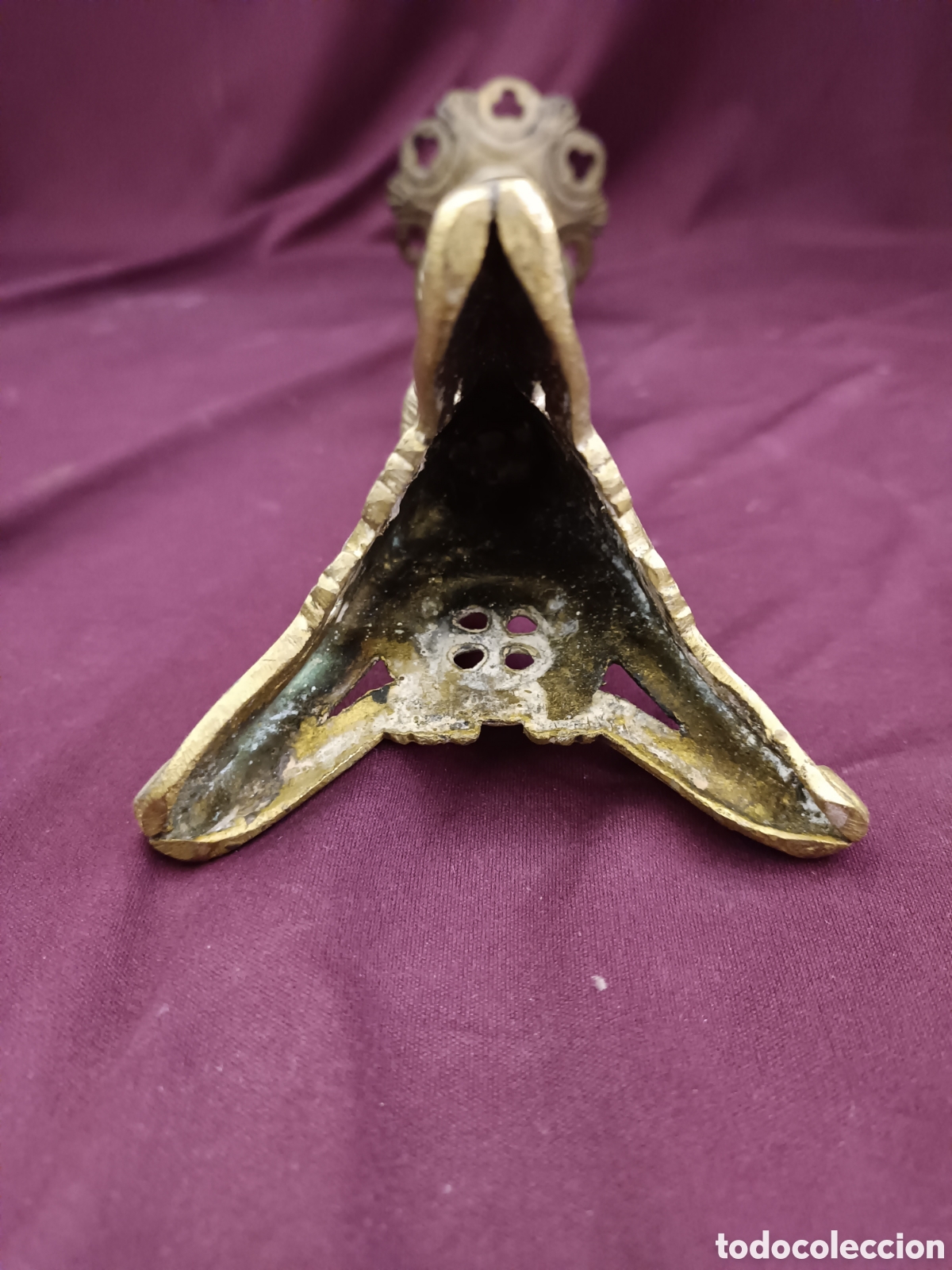 Antig&uuml;edades: Portavelas de altar en bronce 38cm - Foto 3