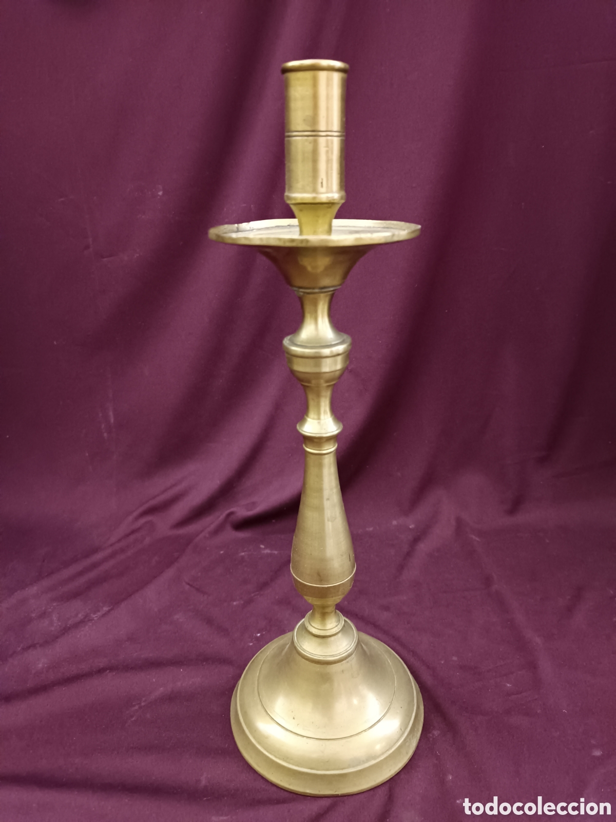 Antig&uuml;edades: Portavelas de altar en bronce 36cm - Foto 1