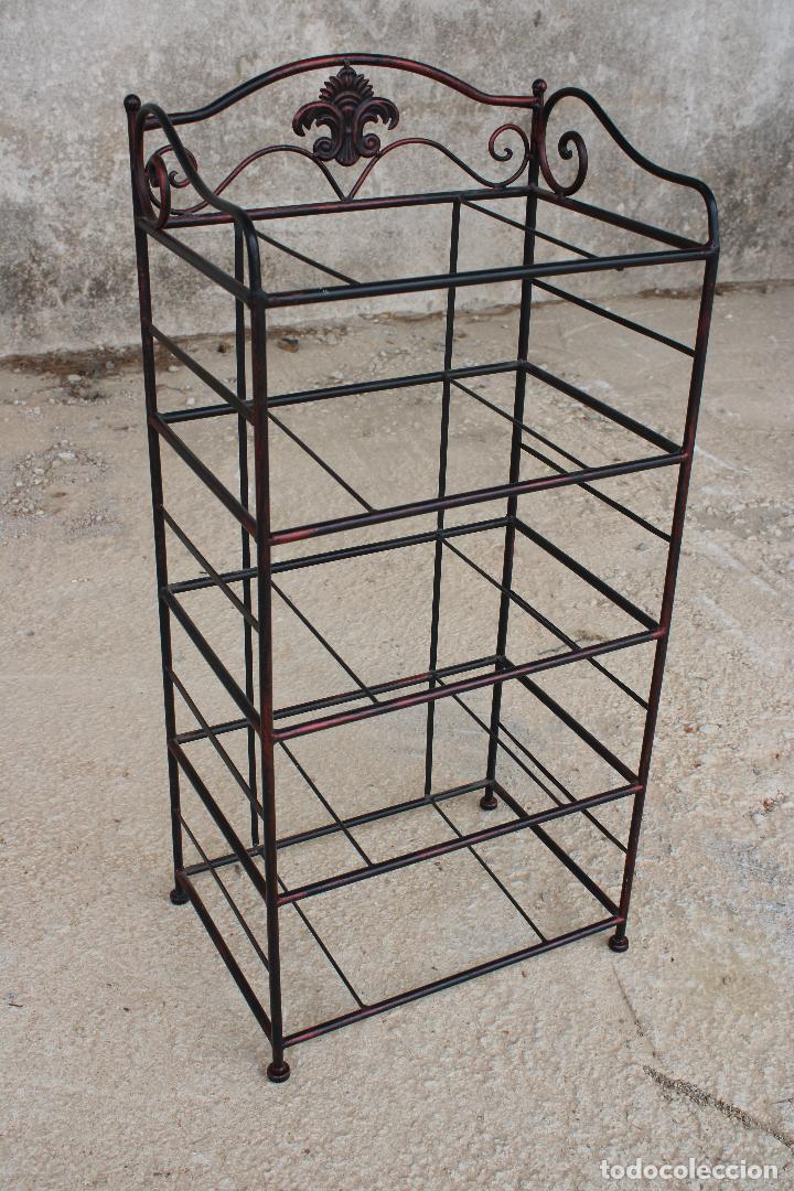 Antig&uuml;edades: mueble estanteria en hierro de forja - Foto 3