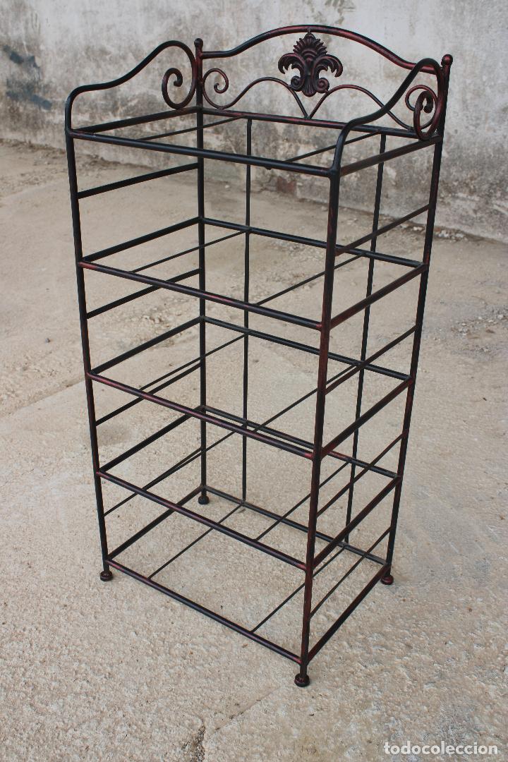 Antig&uuml;edades: mueble estanteria en hierro de forja - Foto 4