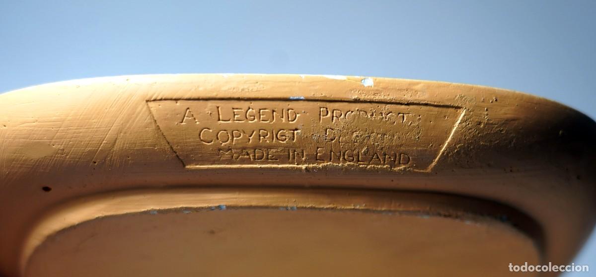 Antig&uuml;edades: PLATO PINTADO A MANO , Tres dimensiones. - Foto 2