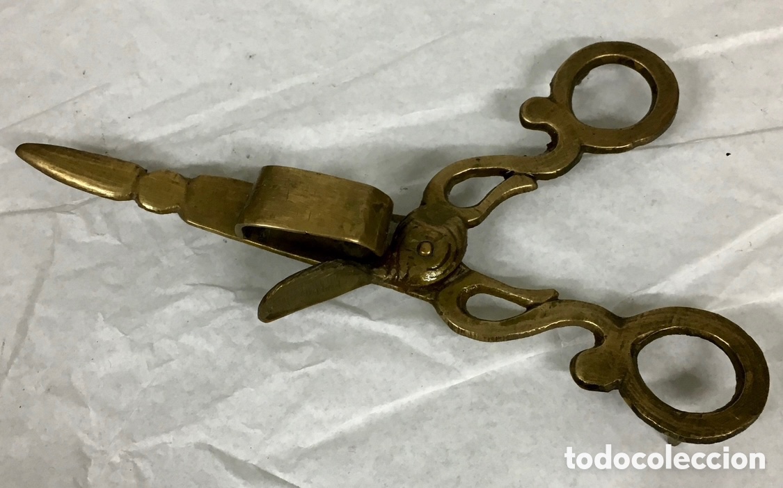 Antig&uuml;edades: Tijeras despabiladoras. Para apagar velas. Metal. Mid-Century.