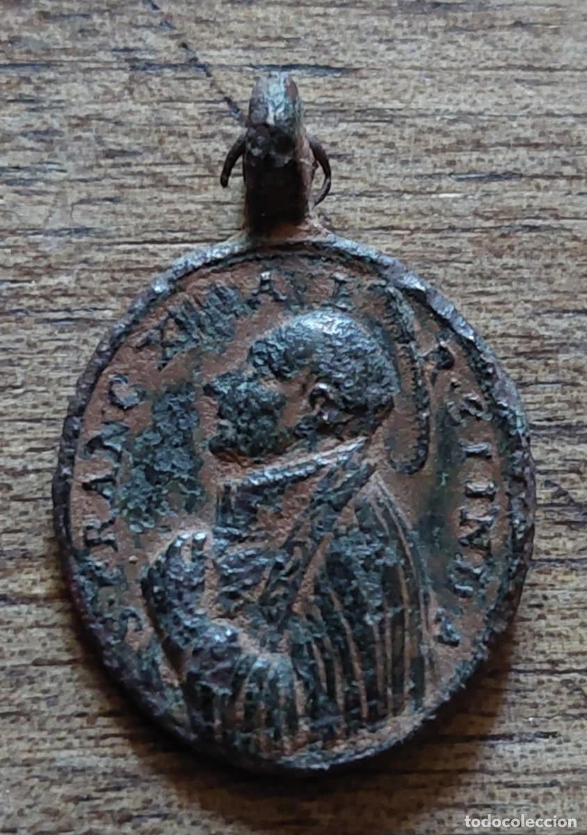 Antig&uuml;edades: Antigua medalla San Francisco - Foto 1