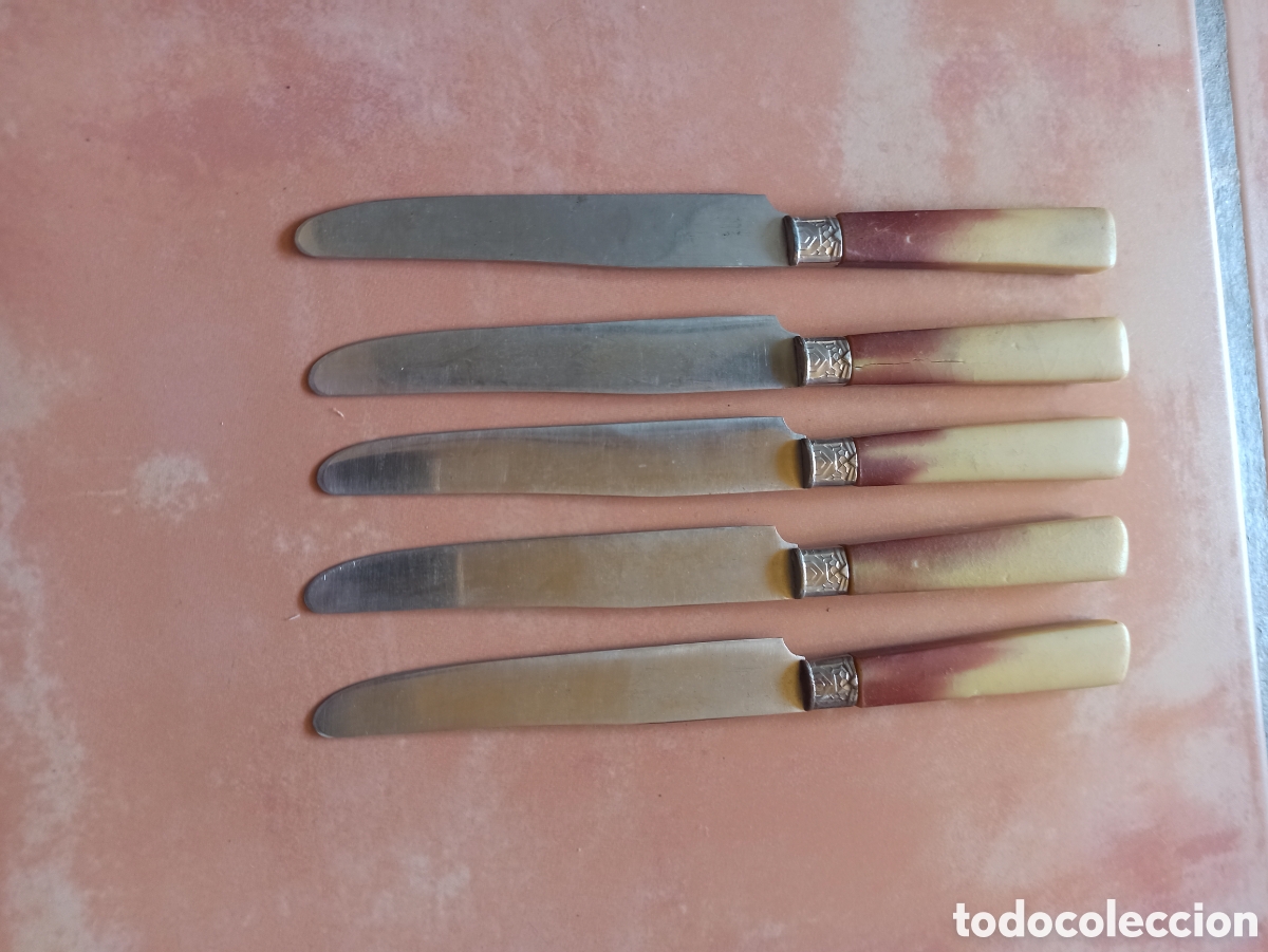 Antig&uuml;edades: Lote de 5 cuchillos - Foto 1