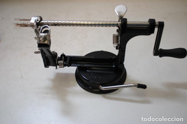 Antig&uuml;edades: pelador de manzanas caper - Foto 1
