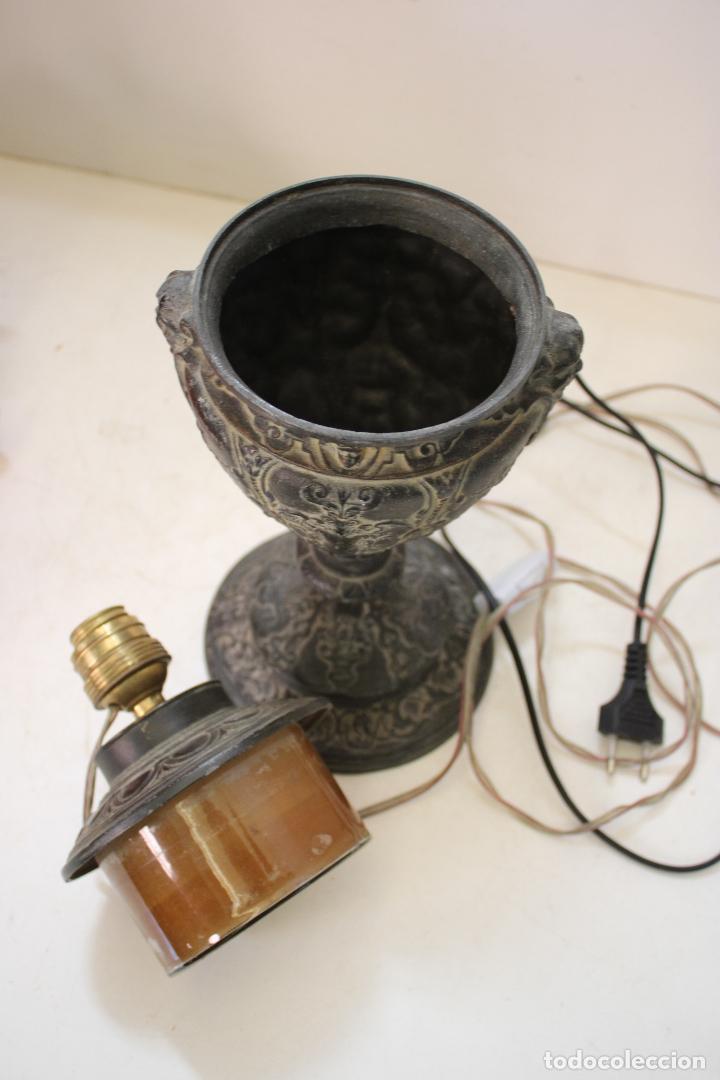 Antig&uuml;edades: antiguo quinqu&eacute; de calamina lampara - Foto 3