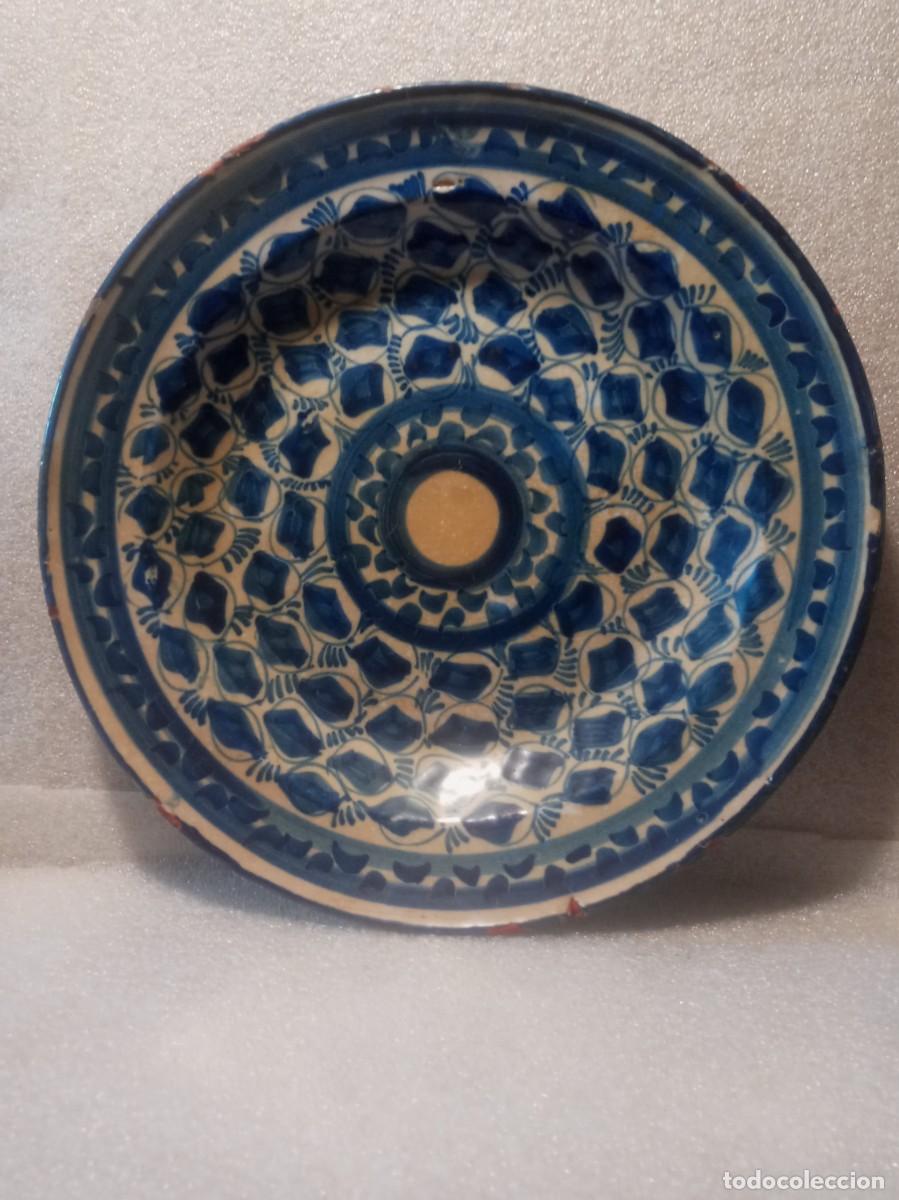 Antig&uuml;edades: PLATO CERAMICA - MANISES. - Foto 1