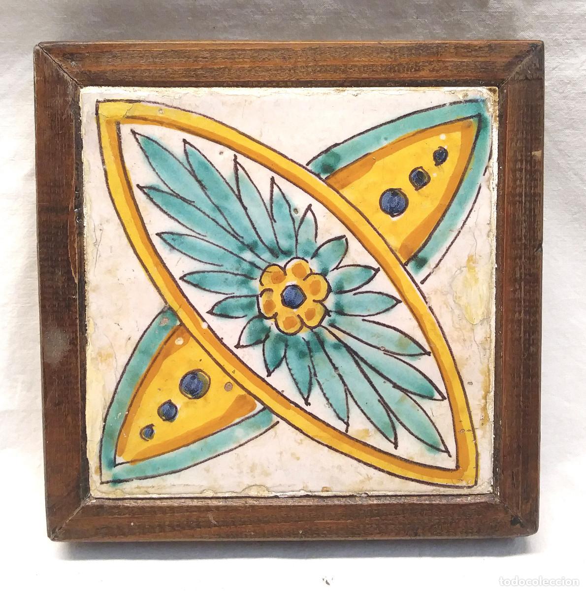 Antig&uuml;edades: Estrella Azulejo Catal&aacute;n S XIX. - Foto 1