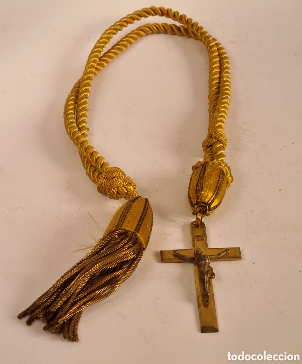 Antig&uuml;edades: Crucifijo y Cord&oacute;n Dorado de Primera Comuni&oacute;n - Foto 4