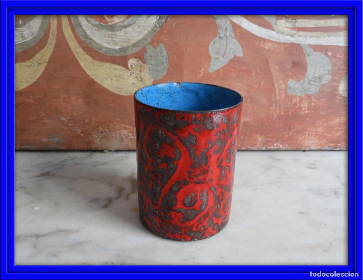 Antig&uuml;edades: PRECIOSO VASO DE ESMALTE ROJO - Foto 1