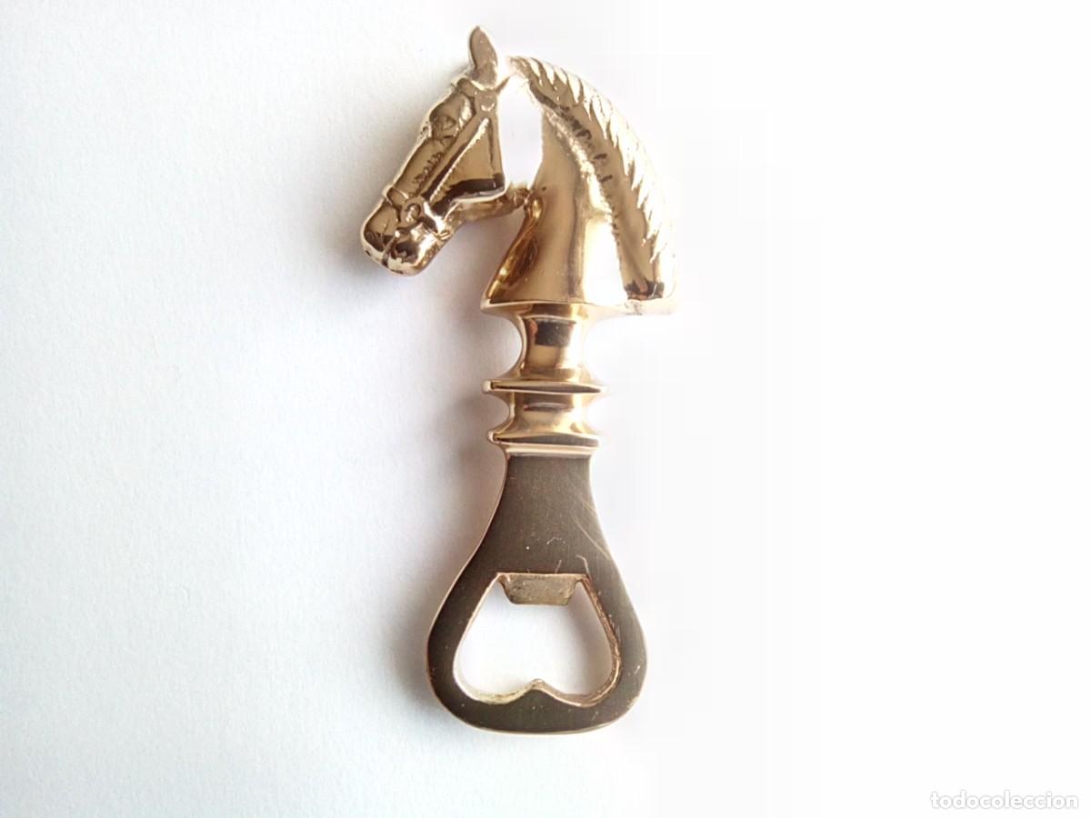 Antig&uuml;edades: Abre botellas de bronce - Foto 2