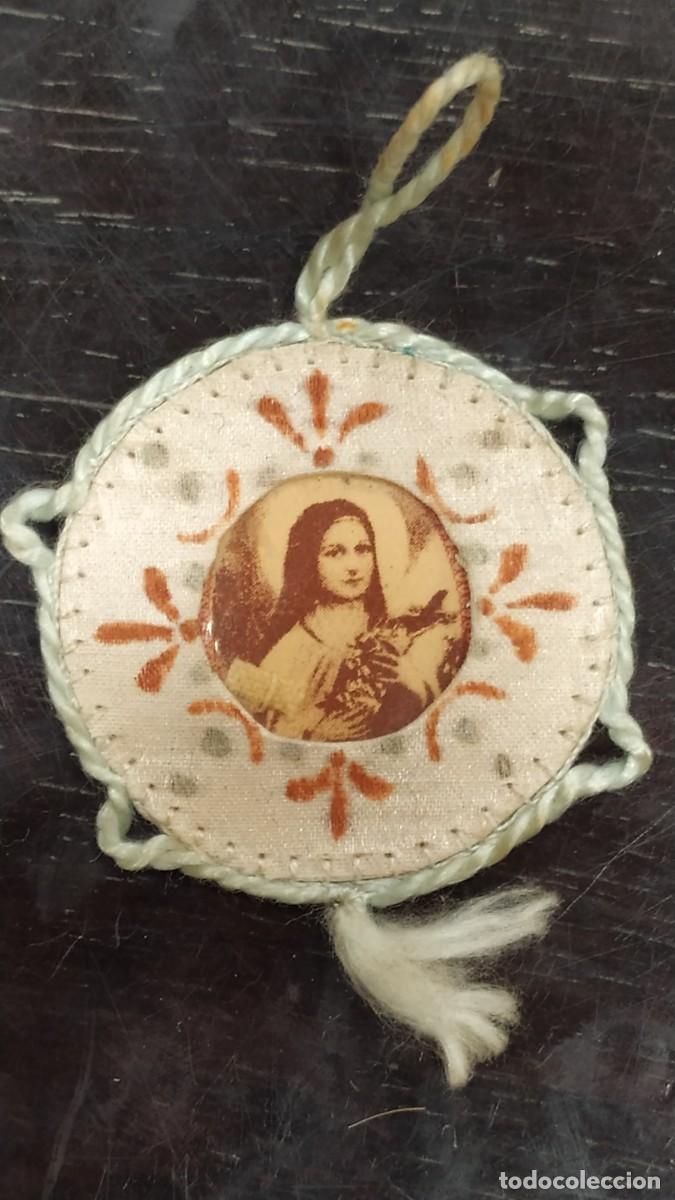 Antig&uuml;edades: RELICARIO DE TELA CON PA&Ntilde;ITO - Foto 4