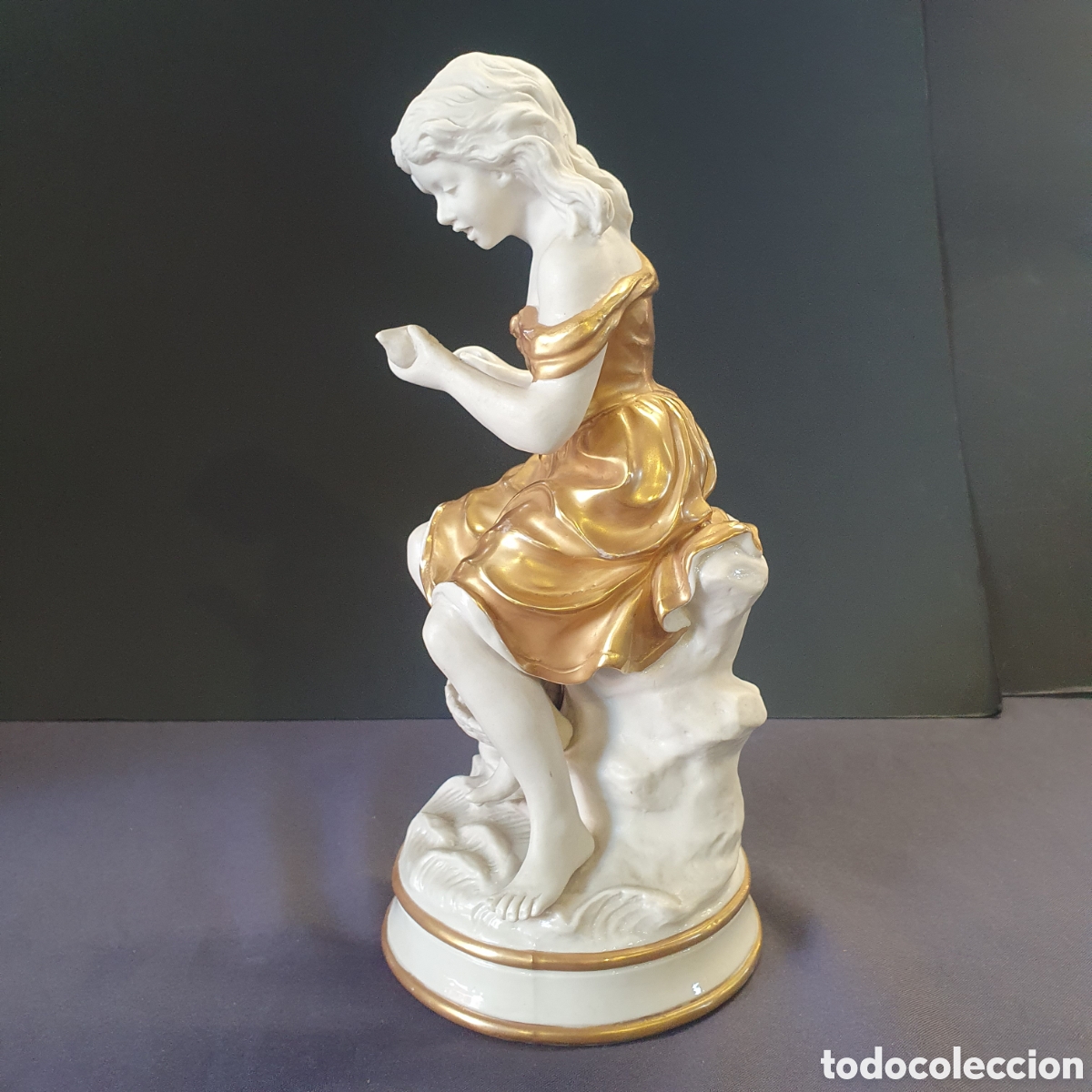 Antig&uuml;edades: FIGURA DE BISCUIT DORADA - Foto 4