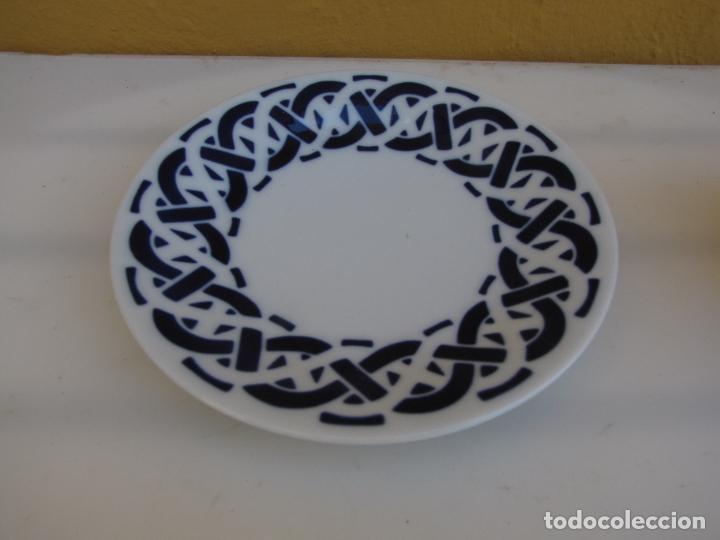Antig&uuml;edades: 61.- Plato y taz&oacute;n de Sargadelos - Foto 5