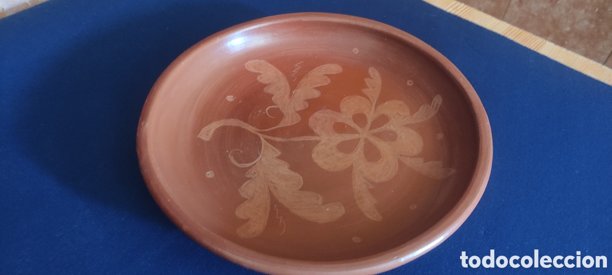 Antig&uuml;edades: PLATO DE BARRO FIRMADO - Foto 7