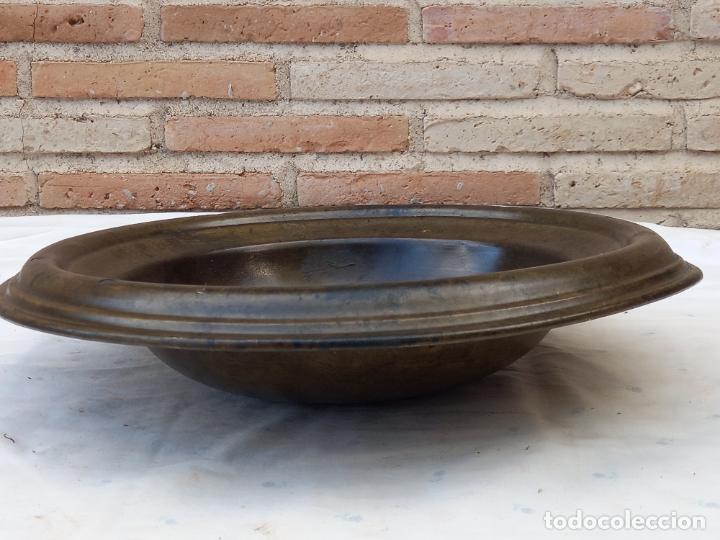Antig&uuml;edades: BRASERO ANTIGUO EN LATON. - Foto 1