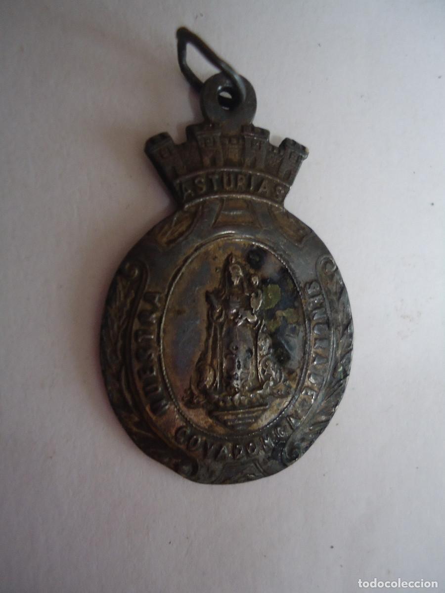Antig&uuml;edades: MEDALLA DE NUESTRA SE&Ntilde;ORA DE COVADONGA. -- 20 - Foto 1