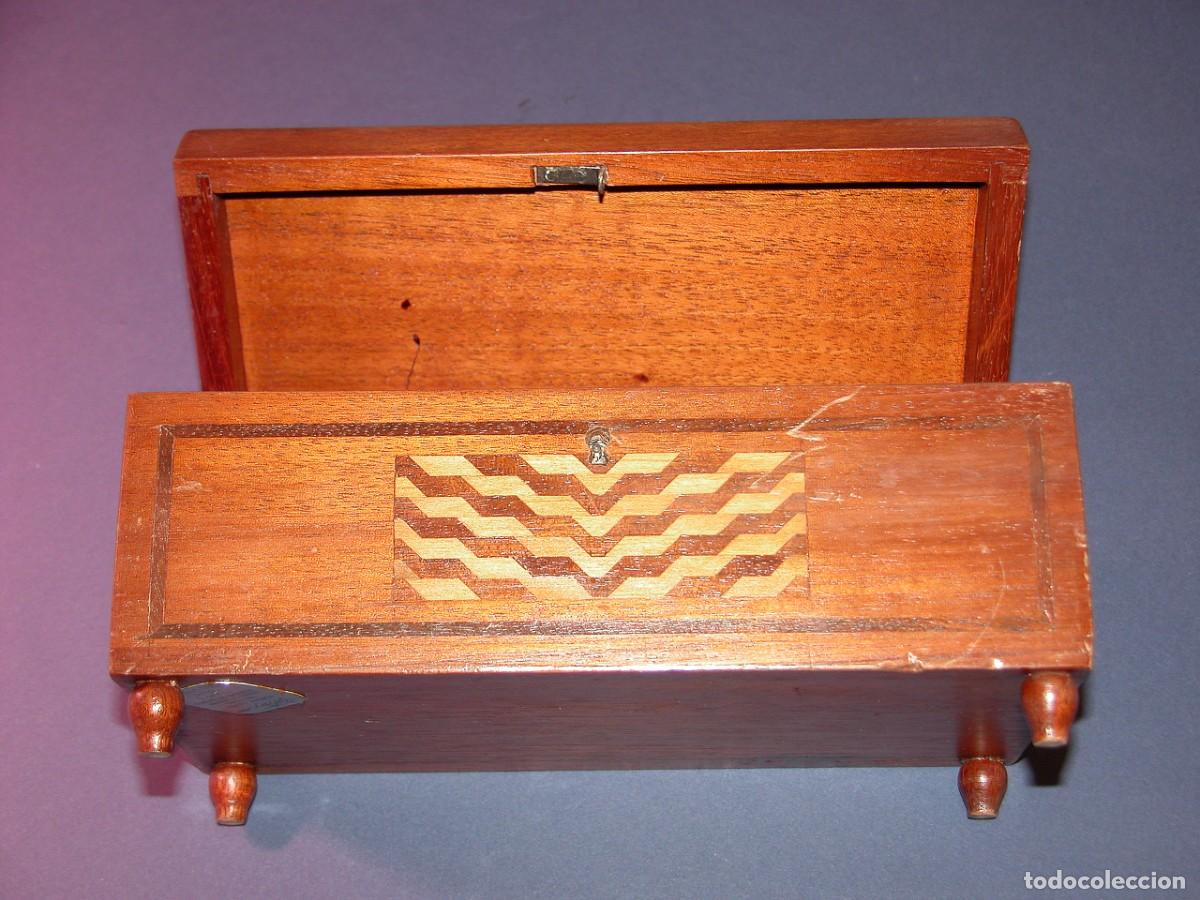 Antig&uuml;edades: CAJA DE MADERA DE CAOBA. - Foto 2