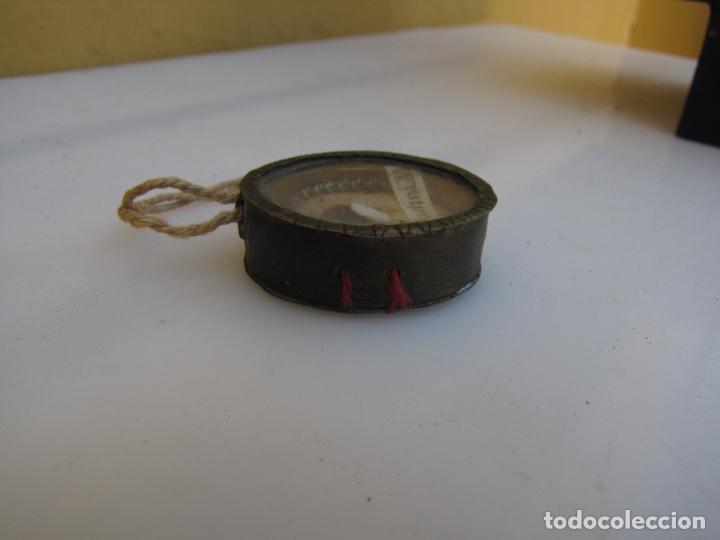 Antig&uuml;edades: F.C. Reliquia lacrada . S. Augustini - Foto 3