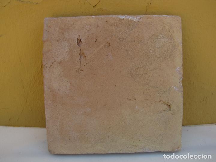 Antig&uuml;edades: 63.- Azulejo de manises. Puerta de Valencia . Eunea Merlin Gerin - Foto 5